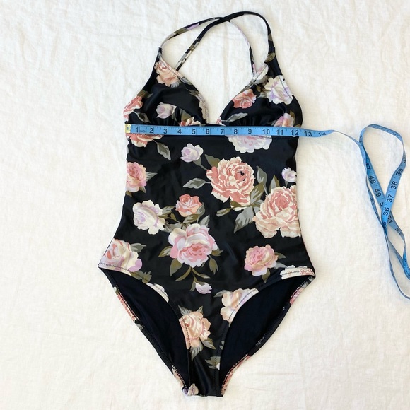 Simons Floral One Piece Bathing Suit - Picture 3 of 11